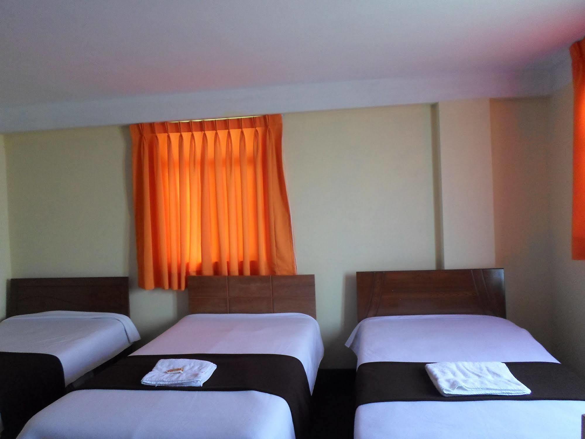 Hostal Casa Del Montanista Huaraz  Exterior foto