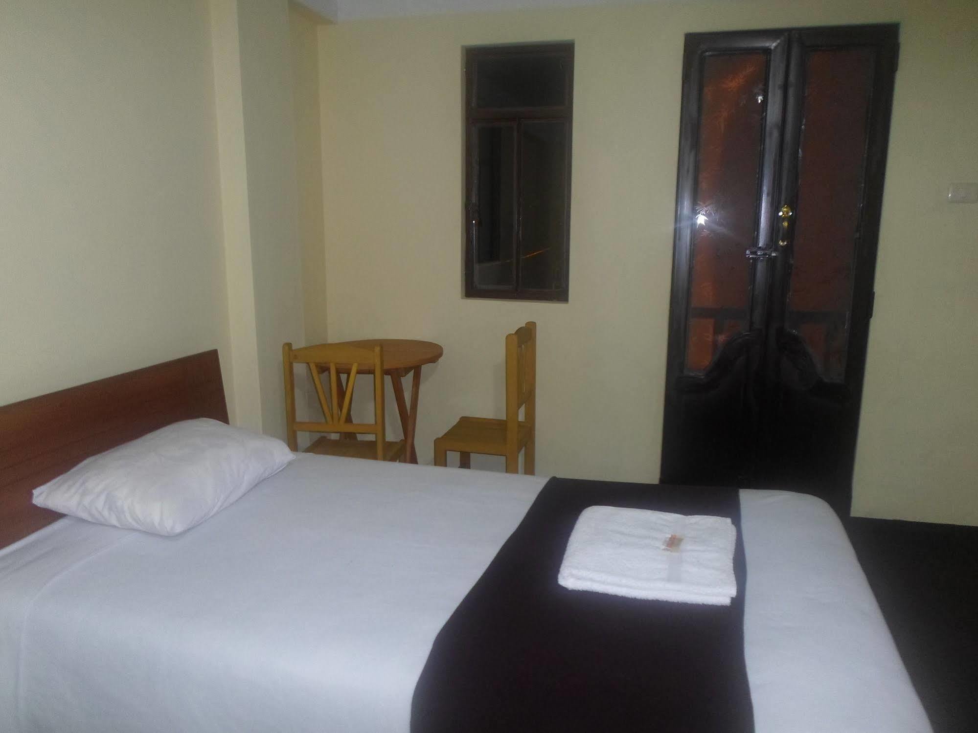 Hostal Casa Del Montanista Huaraz  Exterior foto